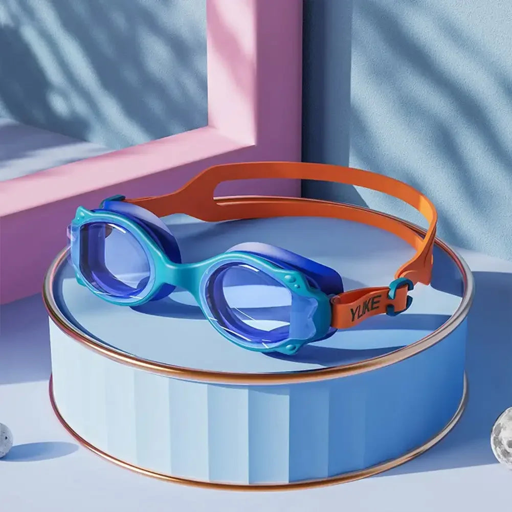 Cap and Beach goggles