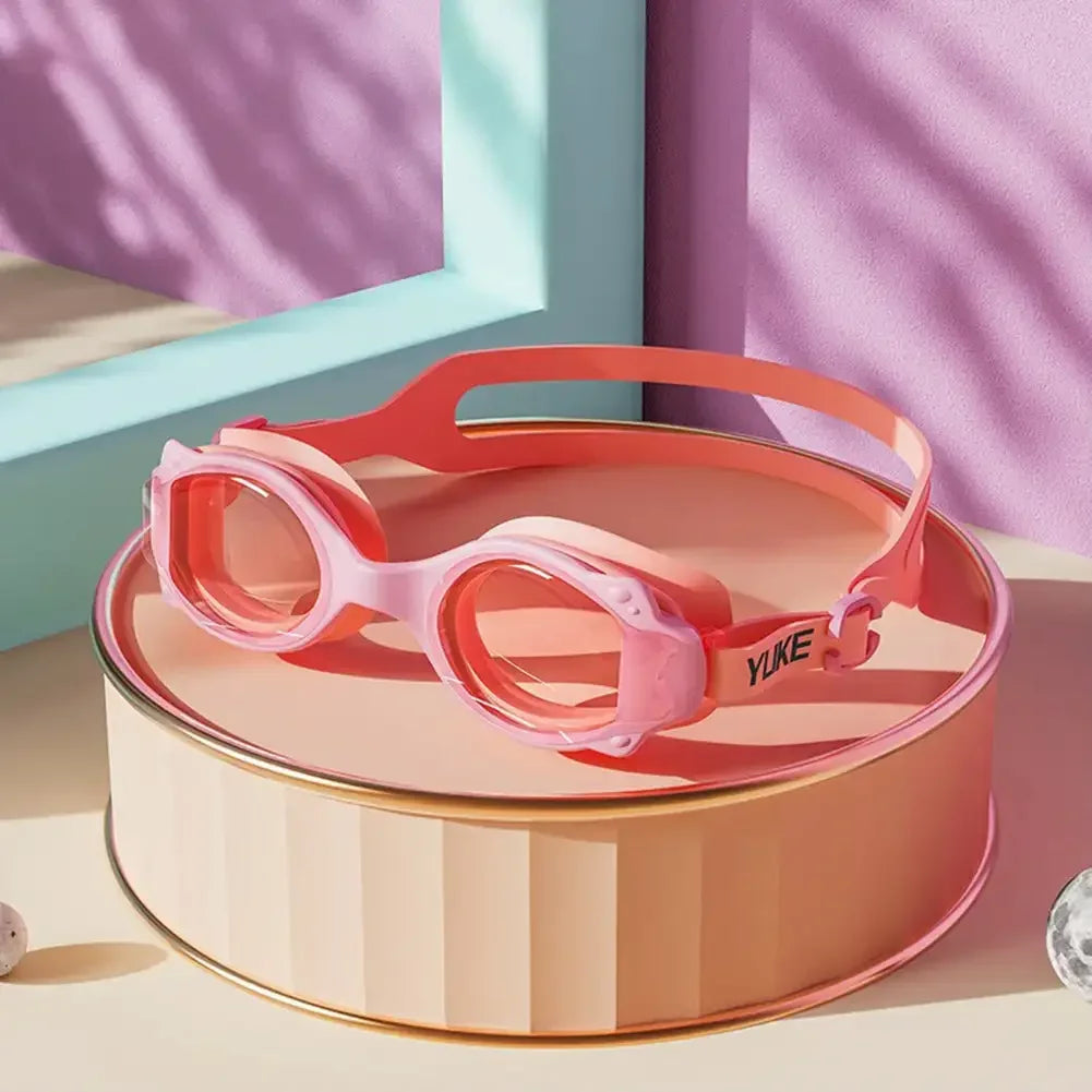 Cap and Beach goggles